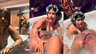 Mayelin dominicana con una lesbiana dando vida en la cabaña