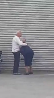 viejo caliente